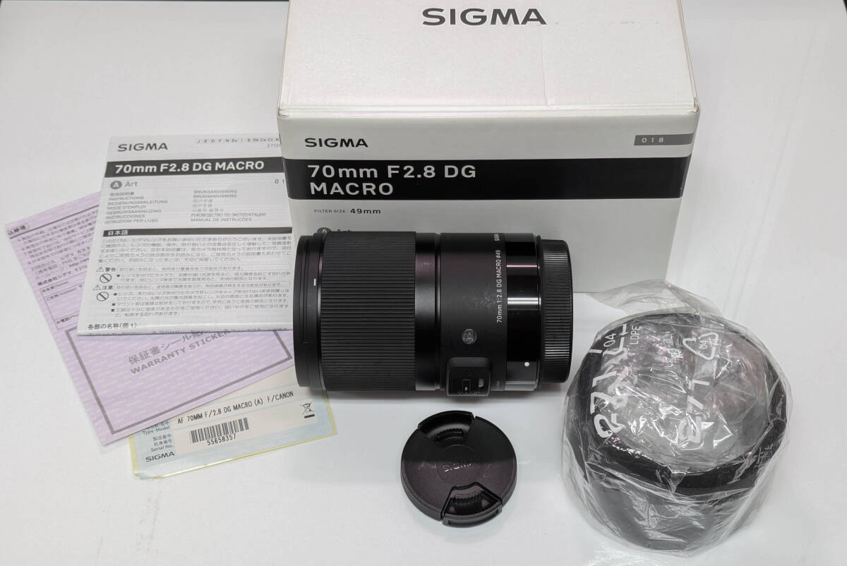SIGMA (シグマ) Art 70mm F2.8 DG MACRO (キヤノンEF用) 中古　箱あり