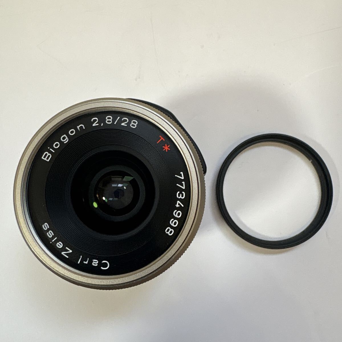 Carl Zeiss Biogon 2.8/28 レンズ