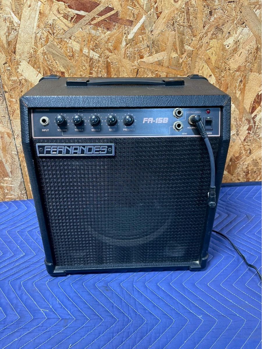 3-120 FENDER FA-15B べースアンプ　通電のみ確認