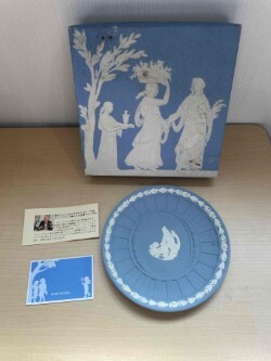 WEDGWOOD　ウエッジウッド　未使用　プレート　1枚　皿　ウェッジウッド卿直筆サイン入り