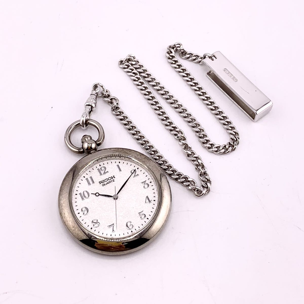 懐中時計 RICOH クォーツ SILVER925 裏面・チェーンに刻印あり リコー シルバー カラー 【S71009-SJ907】