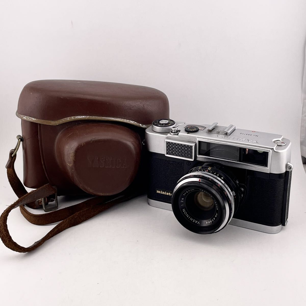 YASHICA minister ヤシカ ミニスター フィルムカメラ Yashica Yashinon-DX 45mm F1.4 【S84849-3247-3】