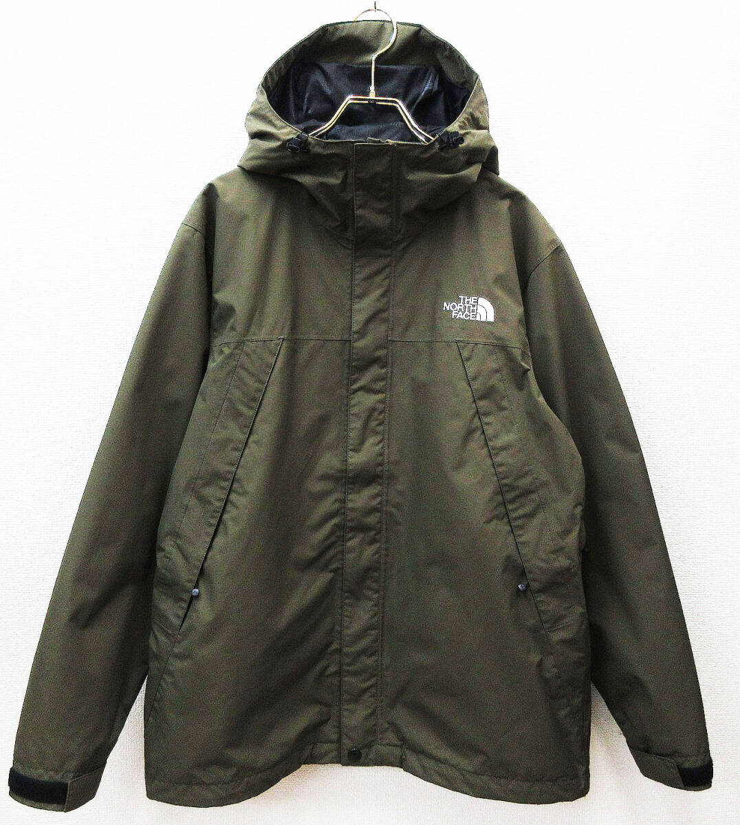 kkm5813 マウンテンパーカーTHE NORTH FACE/ノースフェイス NP62233 スクープジャケット ニュートープ オリーブ系 サイズS
