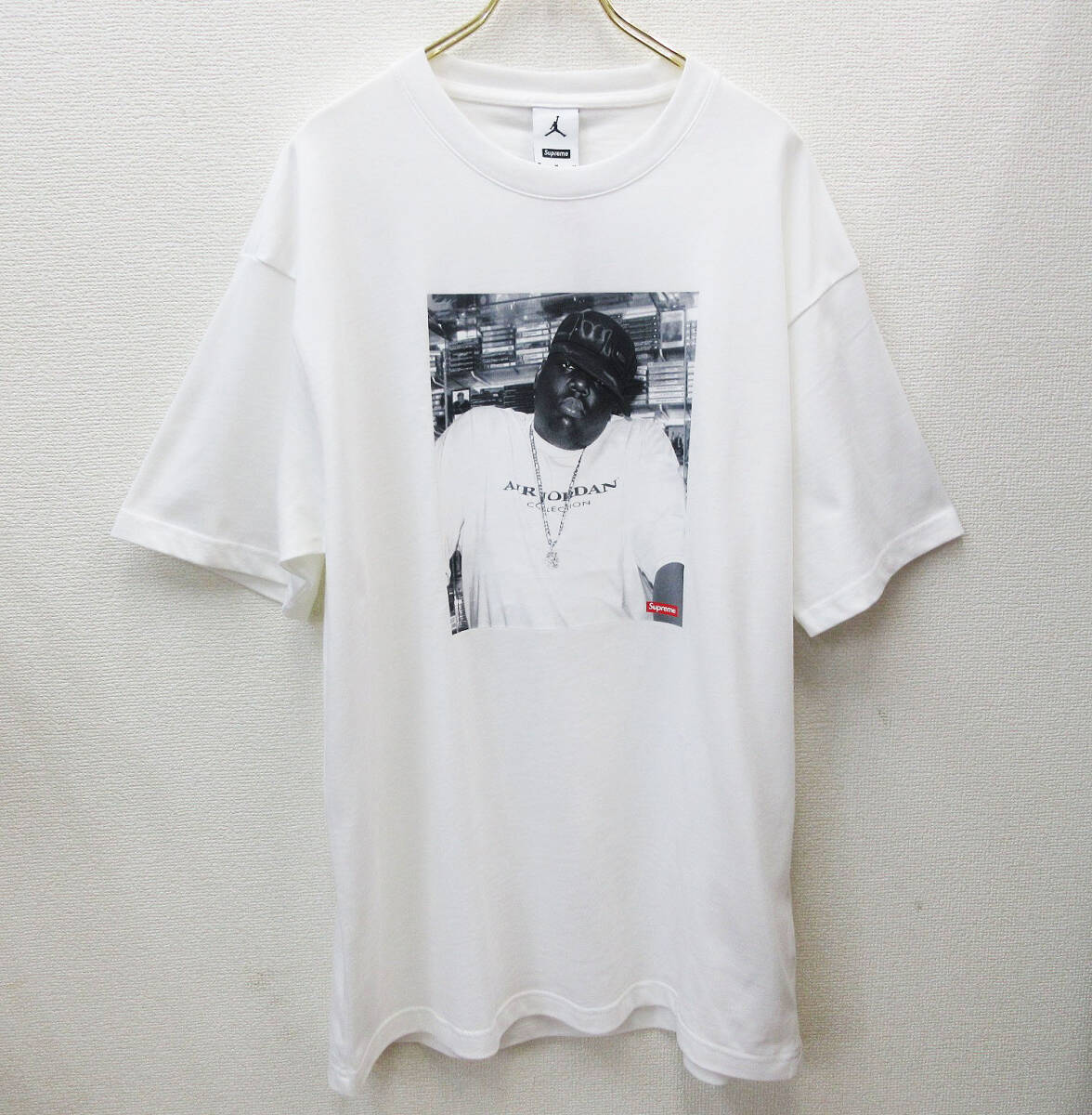 kkm5802 Tシャツ SUPREME x JORDAN/シュプリーム ジョーダン 24AW HJ8385-100 Biggie S/S Top サイズM ホワイト 半袖 プリントT タグ付