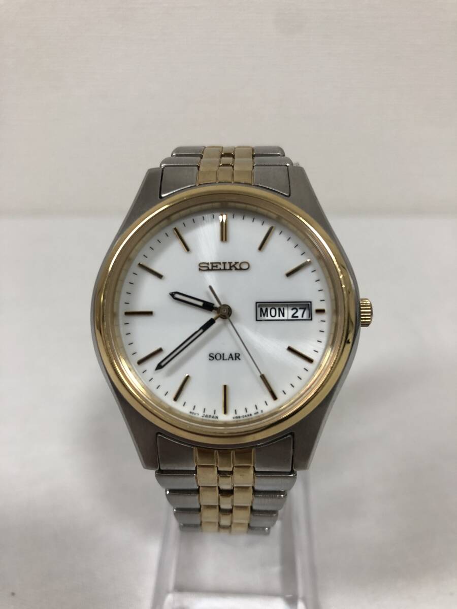 D8 稼働品 セイコー SEIKO V158-0AA0　ソーラー クォーツ ラウンド 腕時計 メンズ 3針 デイデイト ホワイト ゴールド シルバー