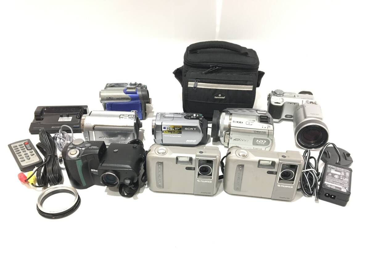 ☆ デジタルカメラ まとめ ☆ Nikon COOLPIX 4500 + SONY DSC-F717 + FUJIFILM FinePix 500×2 他 4台 ニコン ソニー フジフィルム