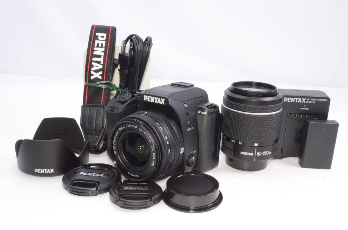 ショット数約35枚　PENTAX PENTAX K-S2 ダブルズームキット ブラック　ペンタックス ＃D0052508006Y