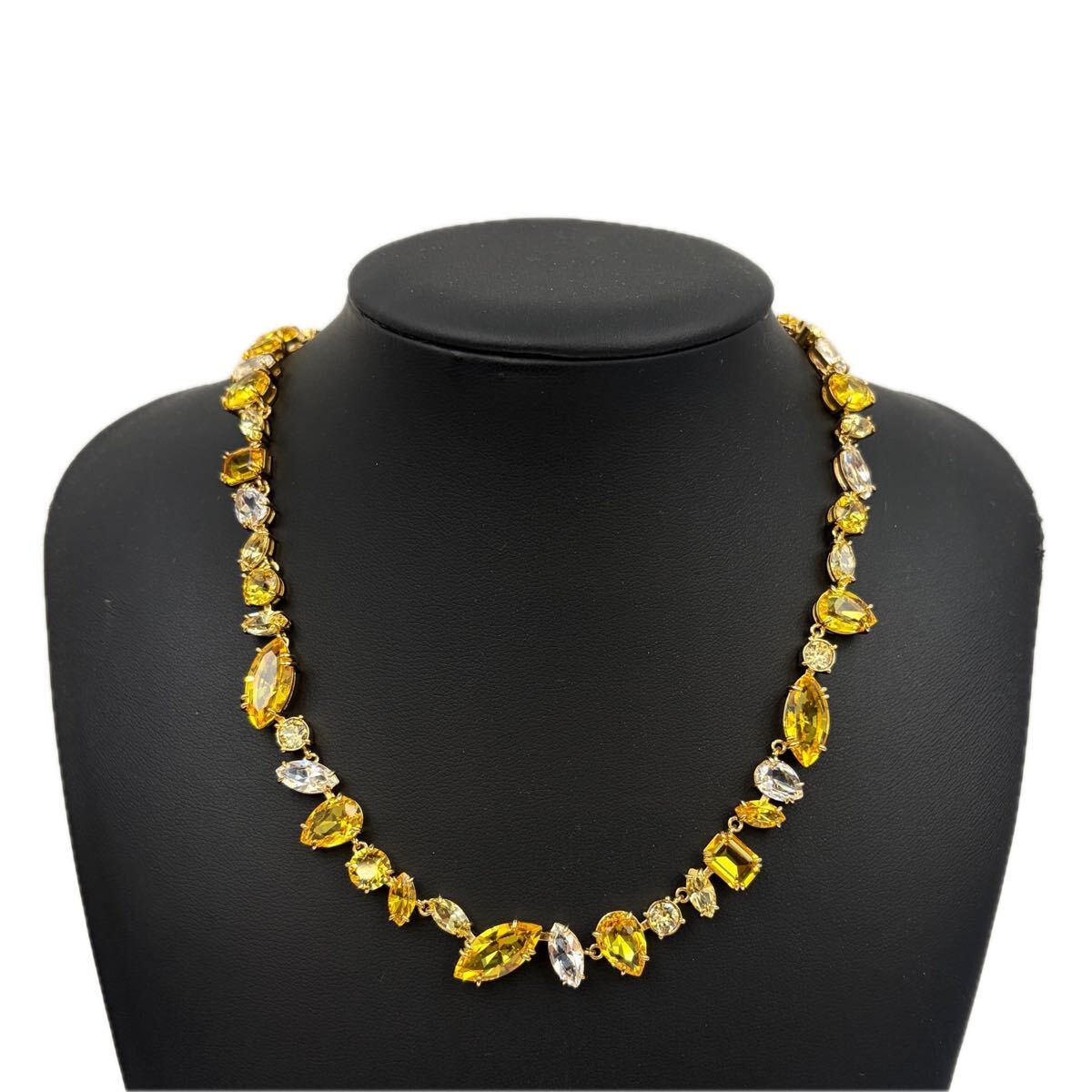 ◆ 美品 SWAROVSKI スワロフスキー Gema 5620925 イエロー系 ゴールドカラー ネックレス 箱 ◆ ペンダント GP クリスタル 