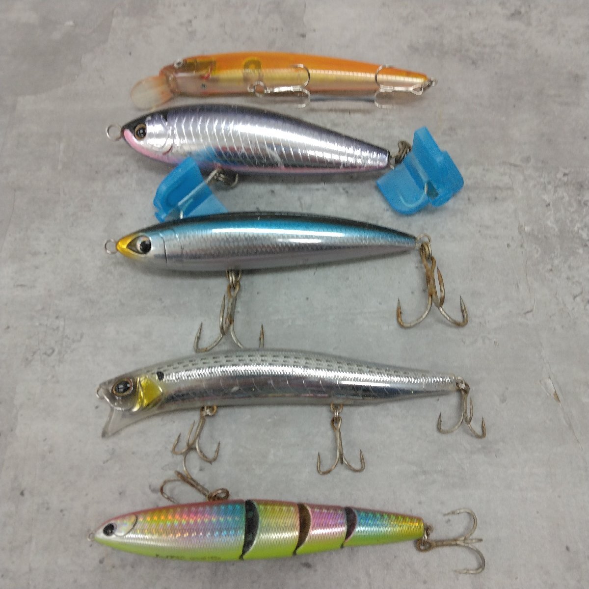 ソルトルアーまとめ モアザン モンスターウェイク/ダイワ サーフクルーカーF/F-LEAD Jointed 135S 他まとめ5個セット ジャンク品