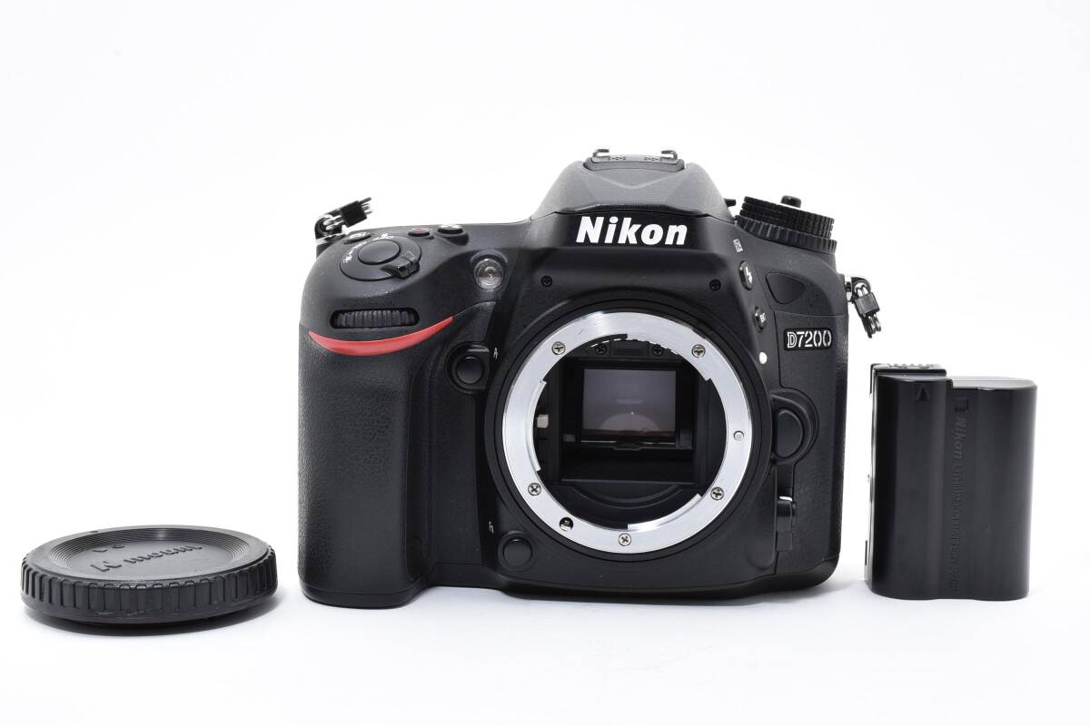 ★美品★ Nikon ニコン D7200 ボディ デジタル一眼レフカメラ 高画質 #3704