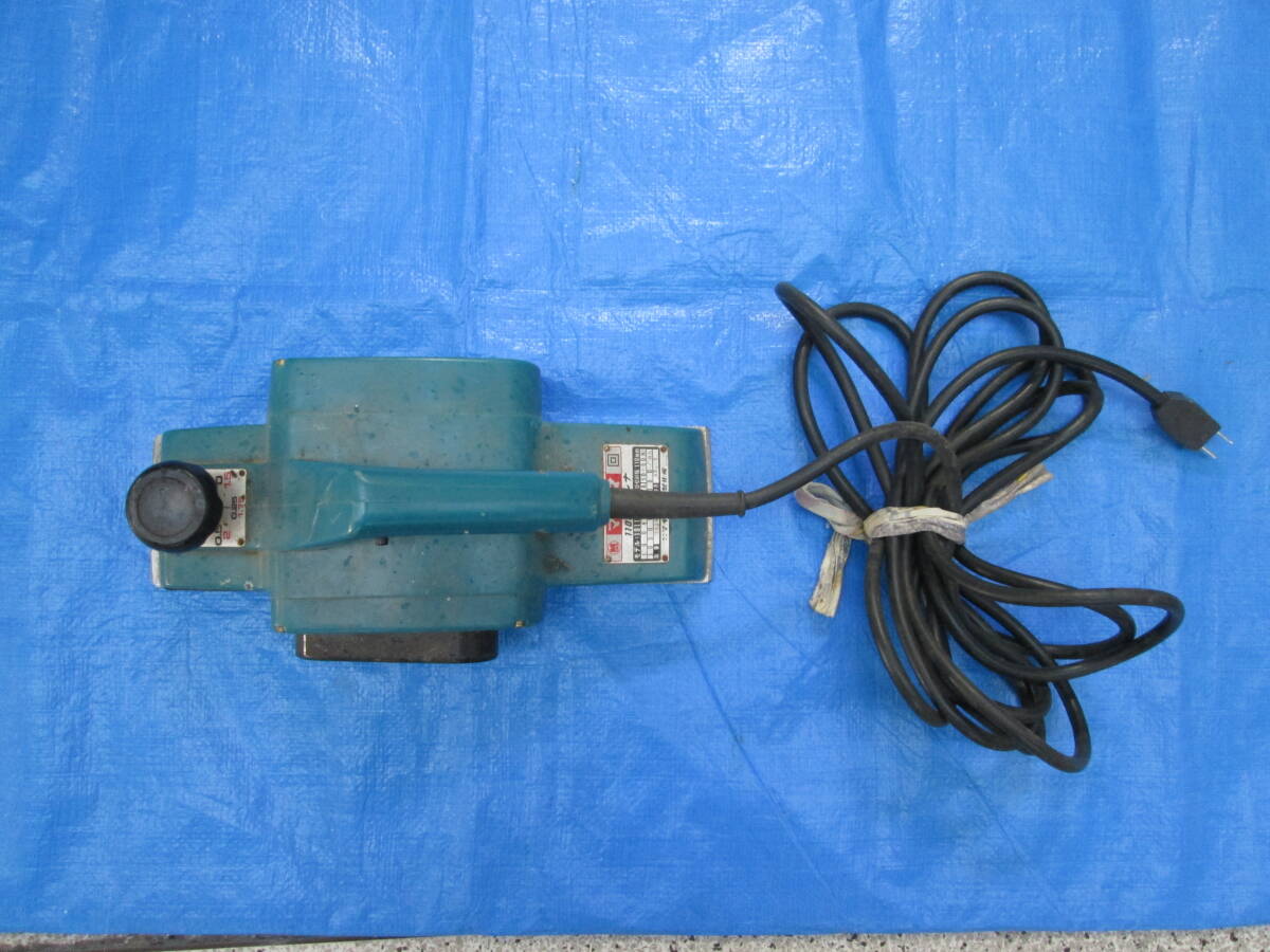 (20)☆makita マキタ 電気カンナ 1911B 110mm研磨式 かんな 電動工具 動作確認済み