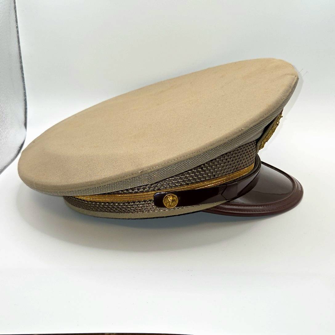 現状品　消防団 制帽 夏用 防暑帽 メッシュ 階級章付き　汚れ・傷・劣化・使用感あり　57cm B235