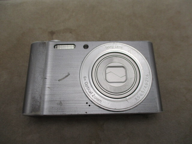★☆コンパクトデジタルカメラ　ソニー　SONY　Cyber-shot　DSC-W810　シルバー☆★