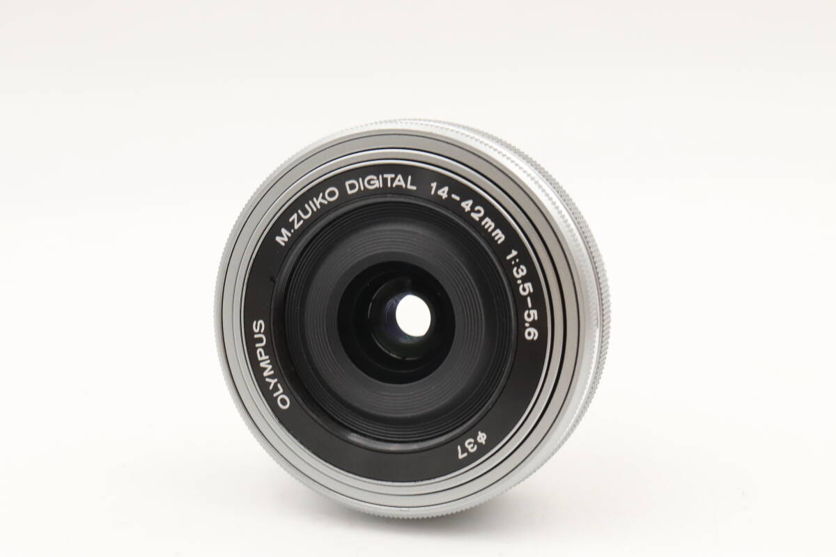 美品☆オリンパス OLYMPUS M.ZUIKO DIGITAL 14-42mm F3.5-5.6 EZ ED MSC パンケーキレンズ #17379