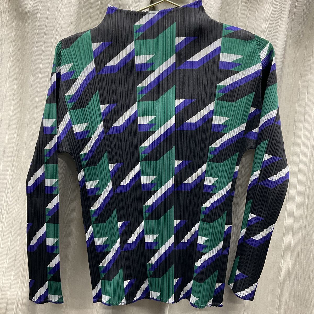 PLEATS PLEASE プリーツプリーズ ISSEY MIYAKE イッセイミヤケ　 カットソー　タートルネック　長袖　Tシャツ　総柄　3サイズ　F16