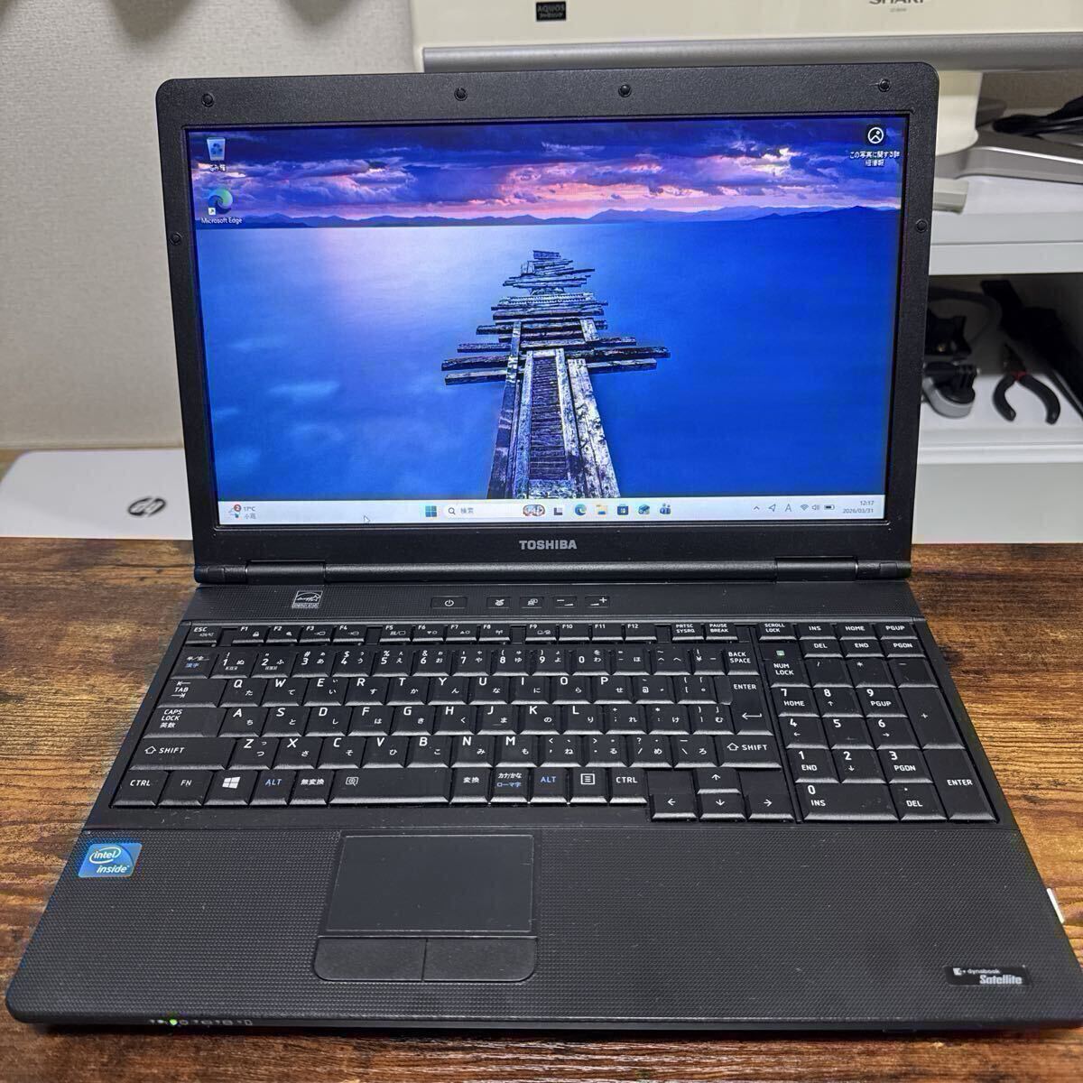 TOSHIBA DynabookSatellite B452/H Windows11Pro 25H2 プロダクトキー認証済み　メモリ8GBに増設しました。