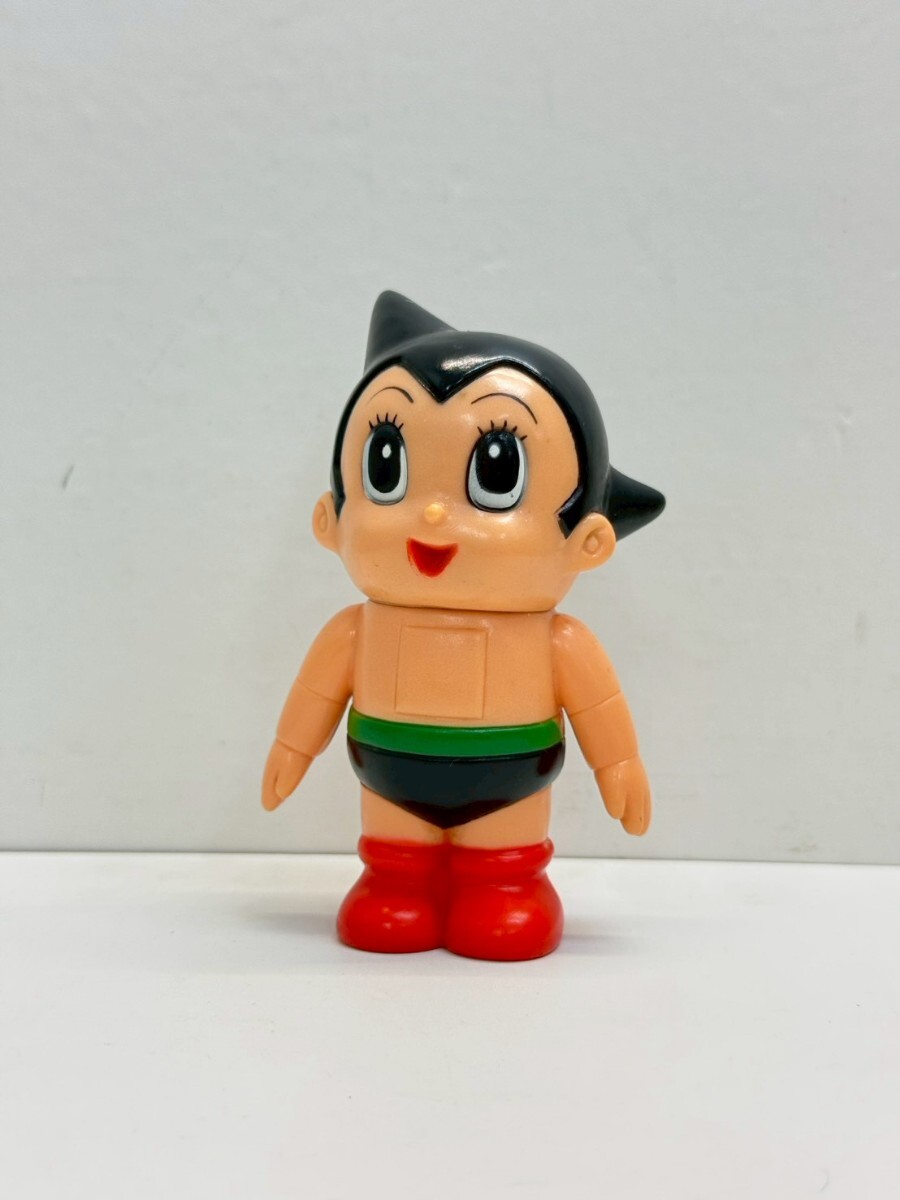 ★① 鉄腕アトム ソフビ人形 貯金箱 10.2cm 当時物 企業物 武蔵野銀行 ノベルティ 非売品 現状