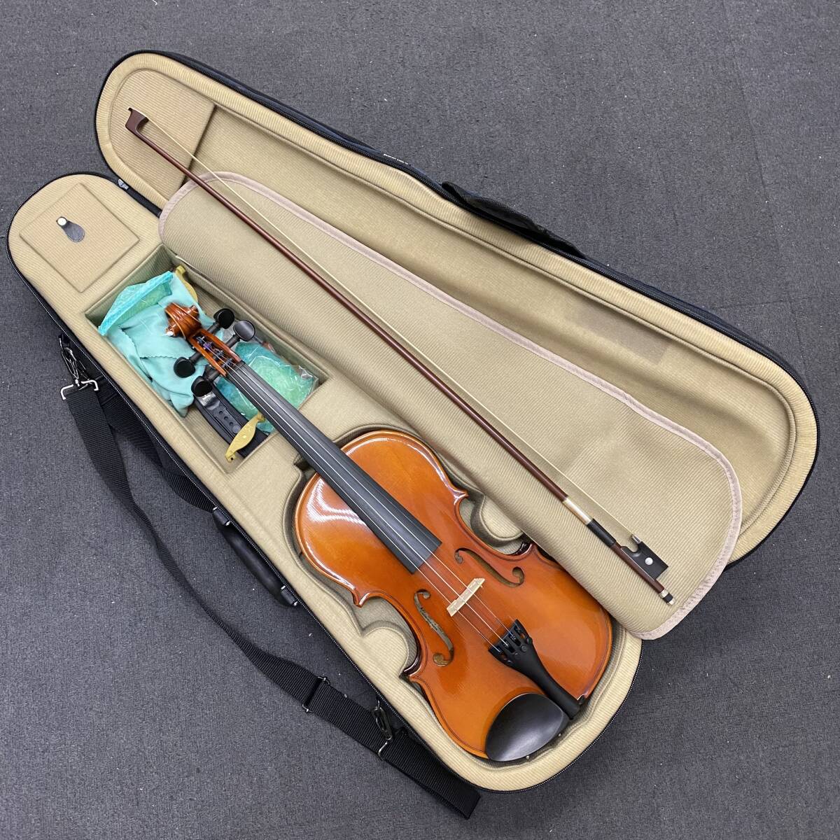 C-93490R【美品】SUZUKI スズキ バイオリン NO.230 size 4/4 2007 弦楽器 現状品 器材 音楽 国産品 鈴木 演奏 ケース付き 動作等未確認