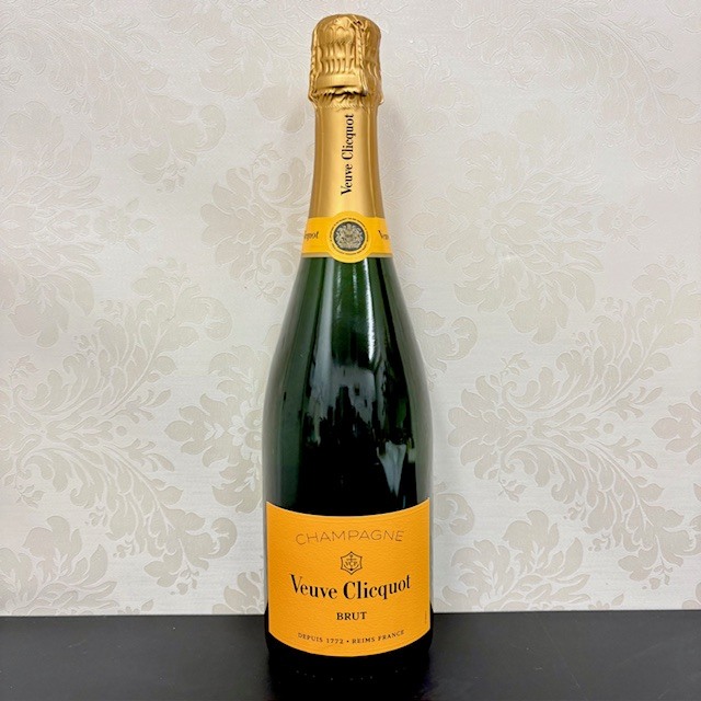 C-93534D 【未開栓】 Veuve Clicquot BRUT ヴーヴ クリコ ブリュット イエローラベル シャンパン 750ml 12.5% フランス シャンパン