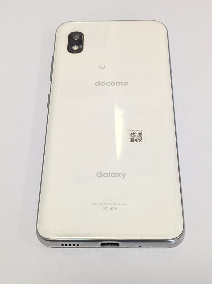 B-02506N Galaxy A21 SC-42A スマホ 白 ドコモ IMEI:354300883841526 判定〇 中古 現状品 スマホ ジャンク ギャラクシー 