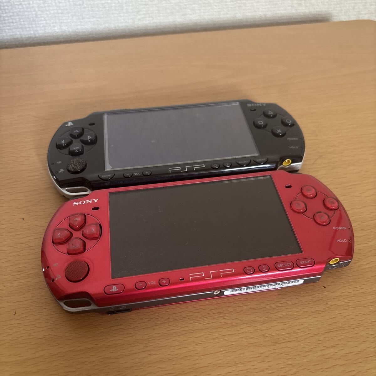 【動作未確認】 SONY PSP本体のみ バッテリー、裏蓋なし PSP-3000 PSP-2000 ソニー