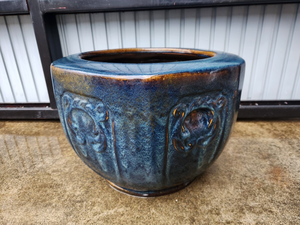 海鼠釉の火鉢 メダカ鉢 金魚鉢 睡蓮鉢 火鉢 陶器 陶器製 古民具 アンティーク 古民家