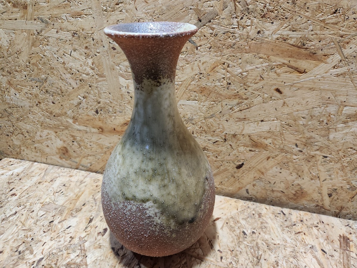 信楽焼 花瓶 花器 一輪挿し 花入 インテリア アンティーク 陶器 M