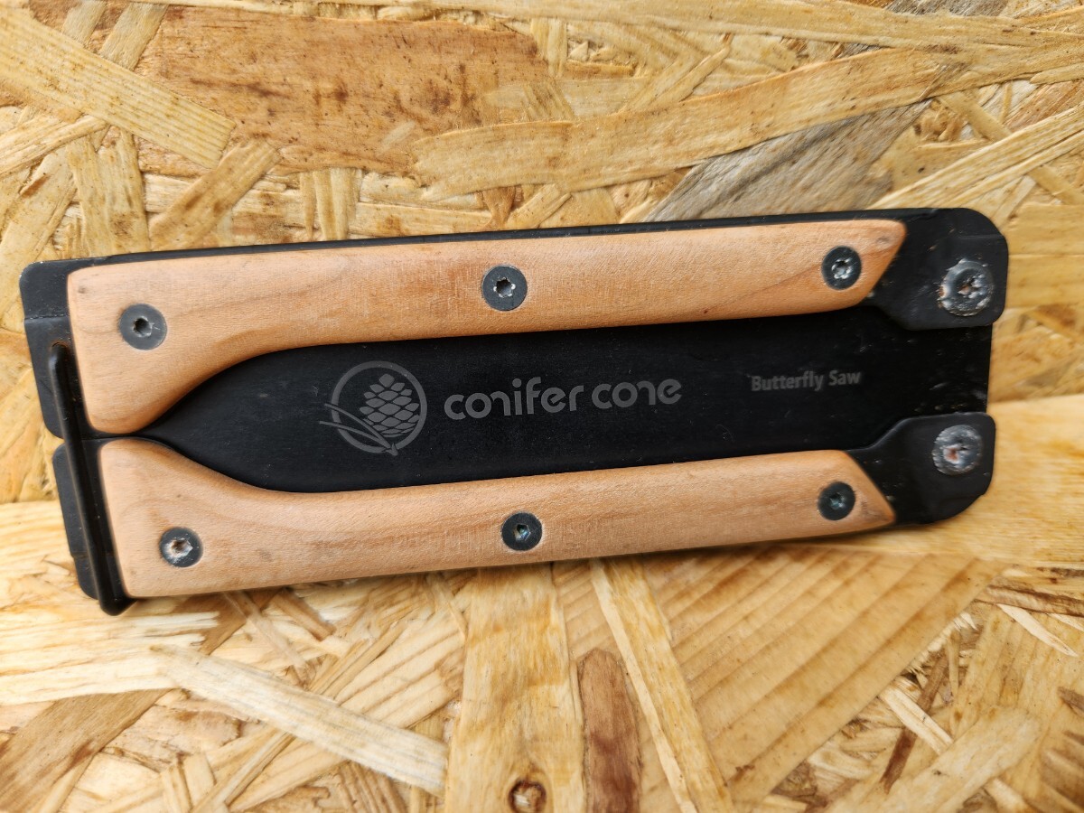 コニファーコーン コンパクトフォールディングソー バタフライソー ノコギリ 鋸 キャンプ アウトドア DIY 日曜大工 登山 M