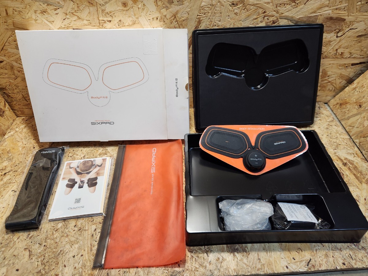SIXPAD Bodhfit2 シックスパッド ボディフィット 充電式 エクササイズ トレーニング 通電確認済み H 2