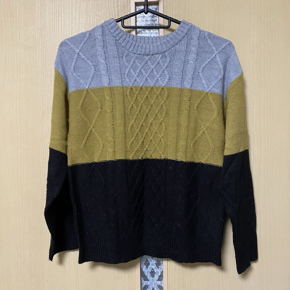 キッズ 子供服 セーター ニット グレー イエロー ブラック 140cm