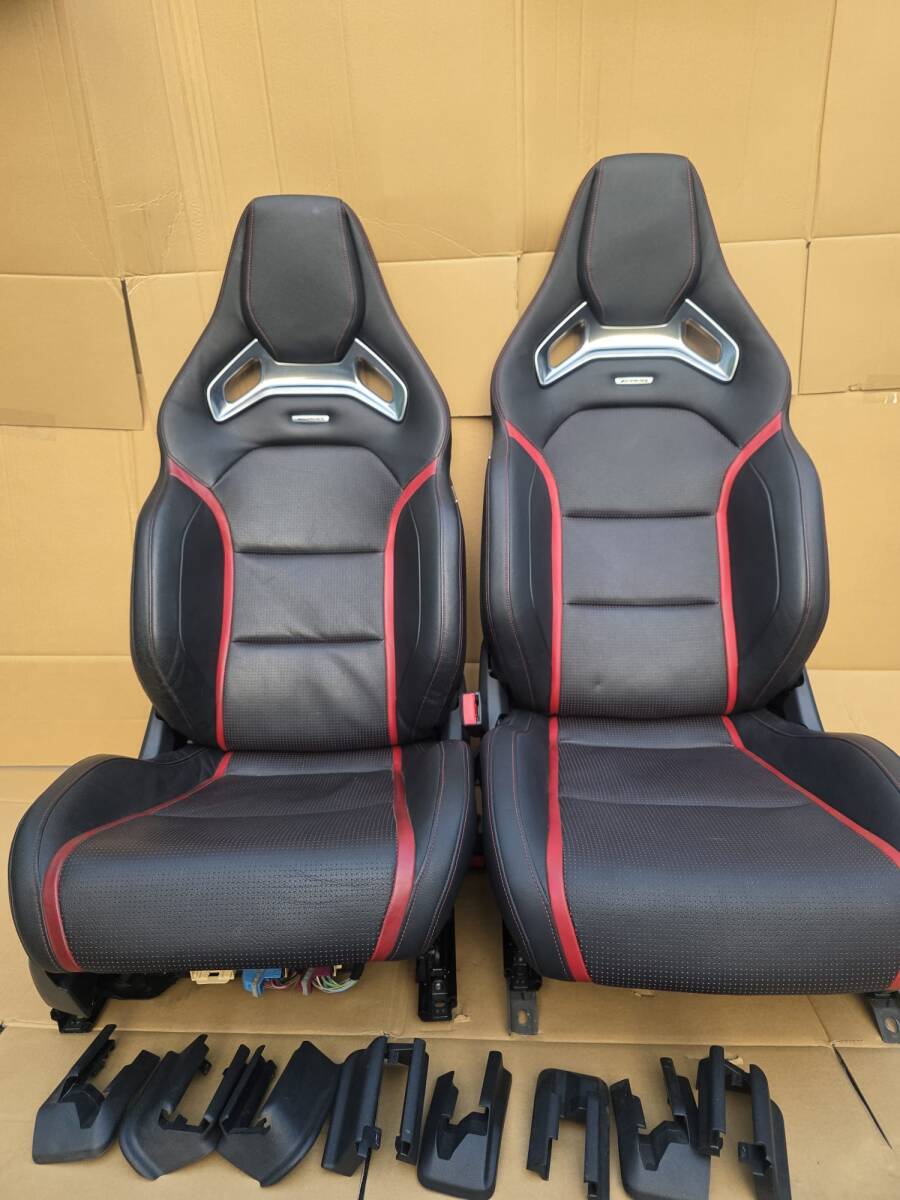 ベンツ CLA45 AMG レカロシート ブラックレザー 赤ステッチ 運転席・助手席セット HD-435 佐川260サイズ2個口 ※個人宅配送不可
