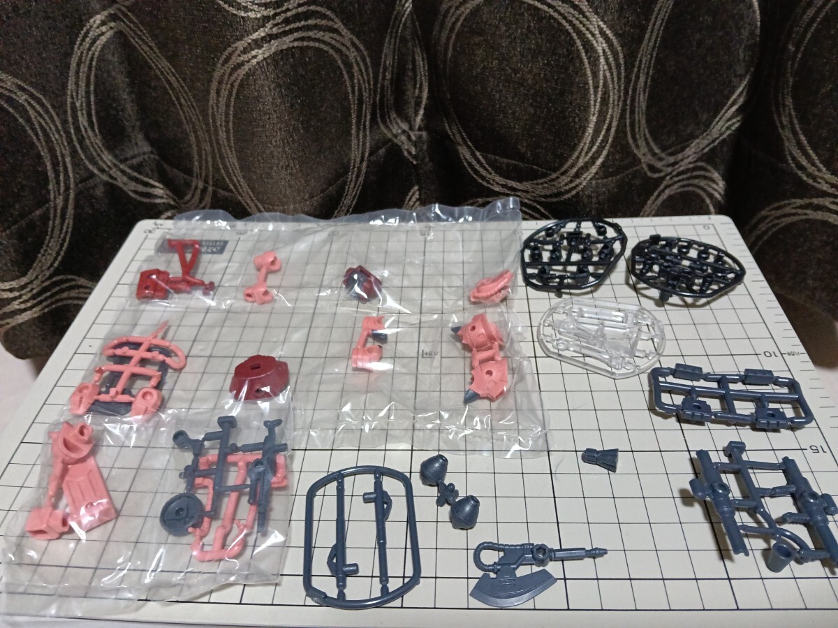 ※説明必読【ジャンク】 モビルスーツアンサンブル　シャア専用ザクⅡ+専用武器