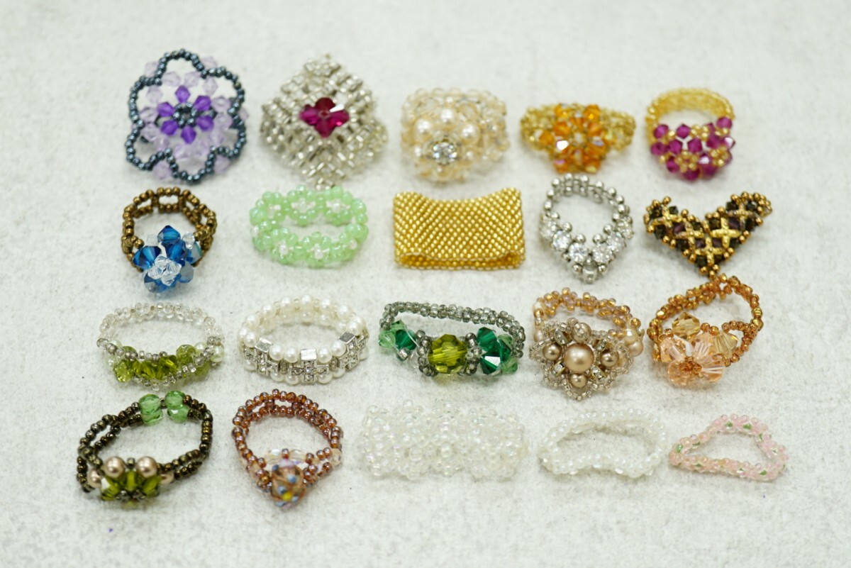 C650 ビーズ ガラスなど ヴィンテージ リング 指輪 20点セット アクセサリー アンティーク ビンテージ 大量 まとめて おまとめ まとめ売り