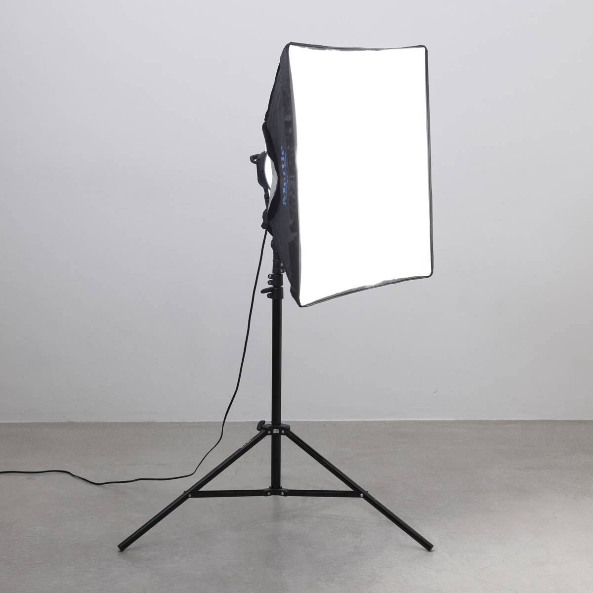 Sh50pro-S 撮影用　LED ライト　ソフトボックス　スタンド付き　中古品