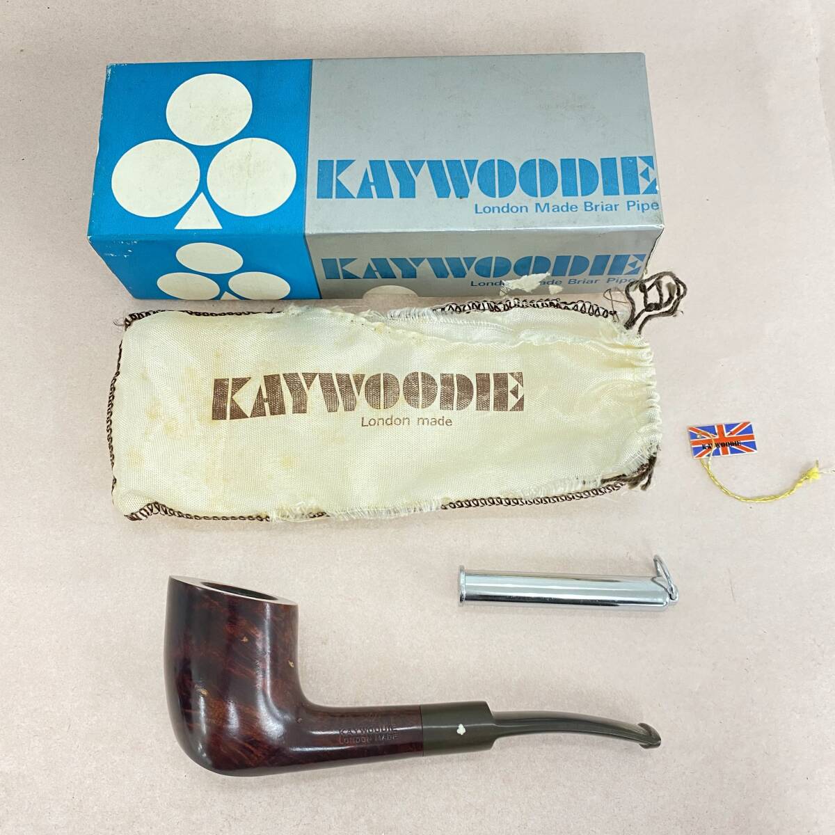 『KT9』パイプ　KAYWOODIE　ケイウッディー　102　箱・巾着・他付属品付き　ヴィンテージ　コレクターズ品　喫煙具　詳細不明　現状品