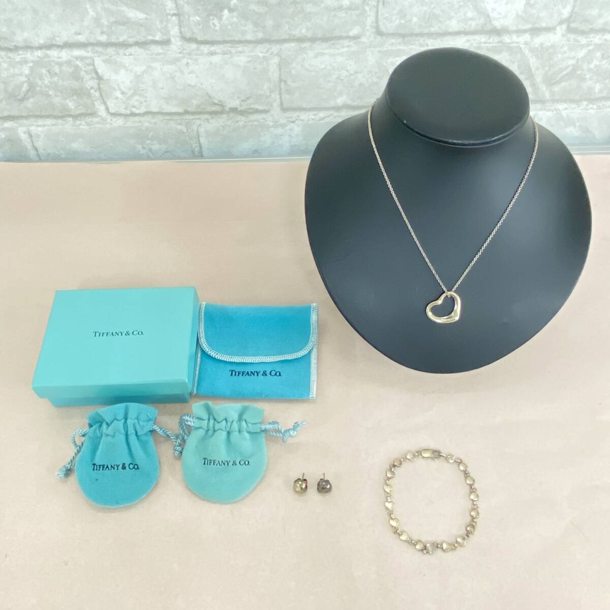 『M5』ティファニー　アクセサリーｘ3　オープンハートネックレス/パフハートブレスレット/ピアス　箱・巾着付き　Tiffany & Co.　現状品