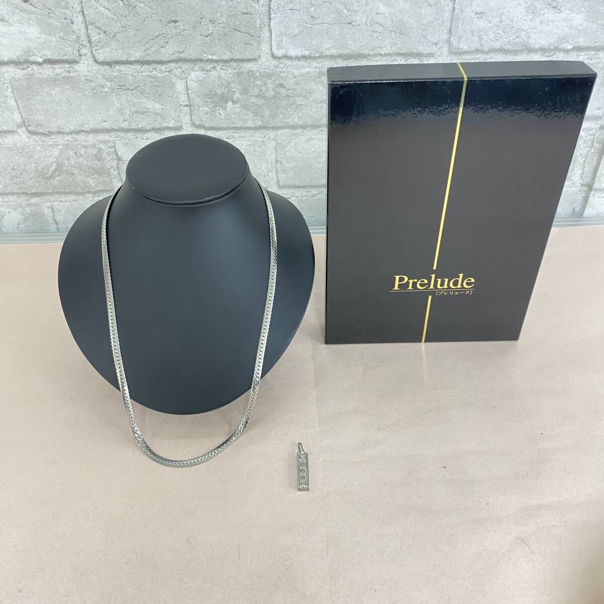 『M8』Prelude　プレリュード　ネックレス　Pt-IN刻印　トップ　ダイヤ付　箱付き　アクセサリー　現状品