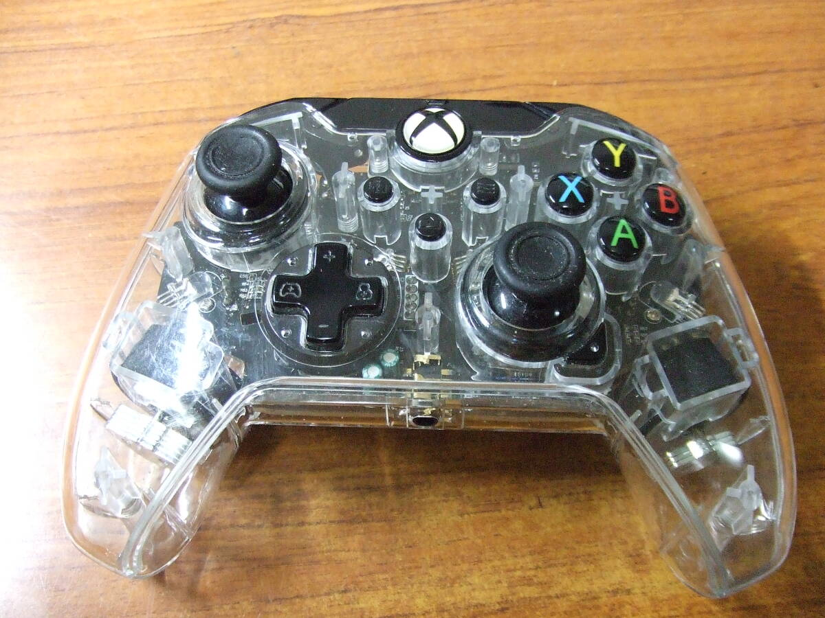 U710 PDP AFTERGLOW WIRED CONTROLLER for XBOX コントローラ 有線タイプ　クリア/スケルトン 中古