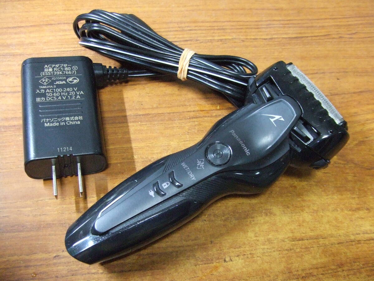 U874 パナソニック Panasonic ラムダッシュ ES-CST2T 2022年製 電気シェーバー 髭剃り リニア 3枚刃 中古　本体