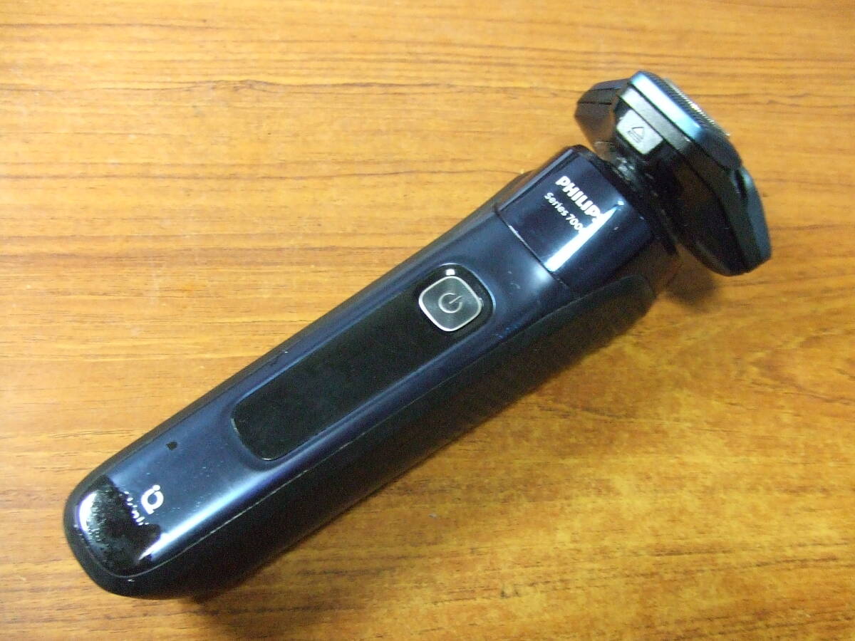 U918　ジャンク フィリップス PHILIPS 電気シェーバー S7782 Series7000 2023年製 フィリップス 中古　本体