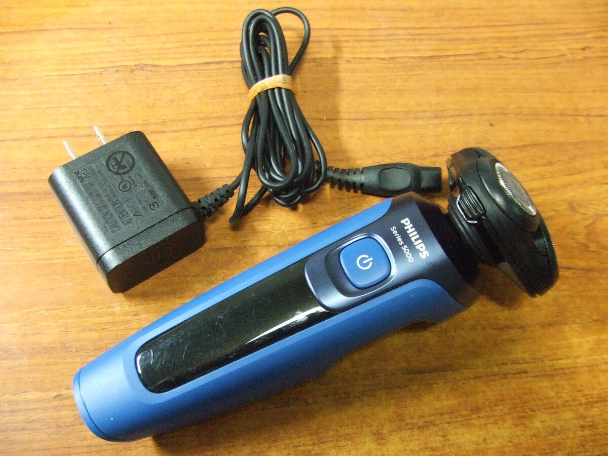 U957 PHILIPS フィリップス S5444　2022年製　 電気シェーバー S5000シリーズ series 5000 中古　本体