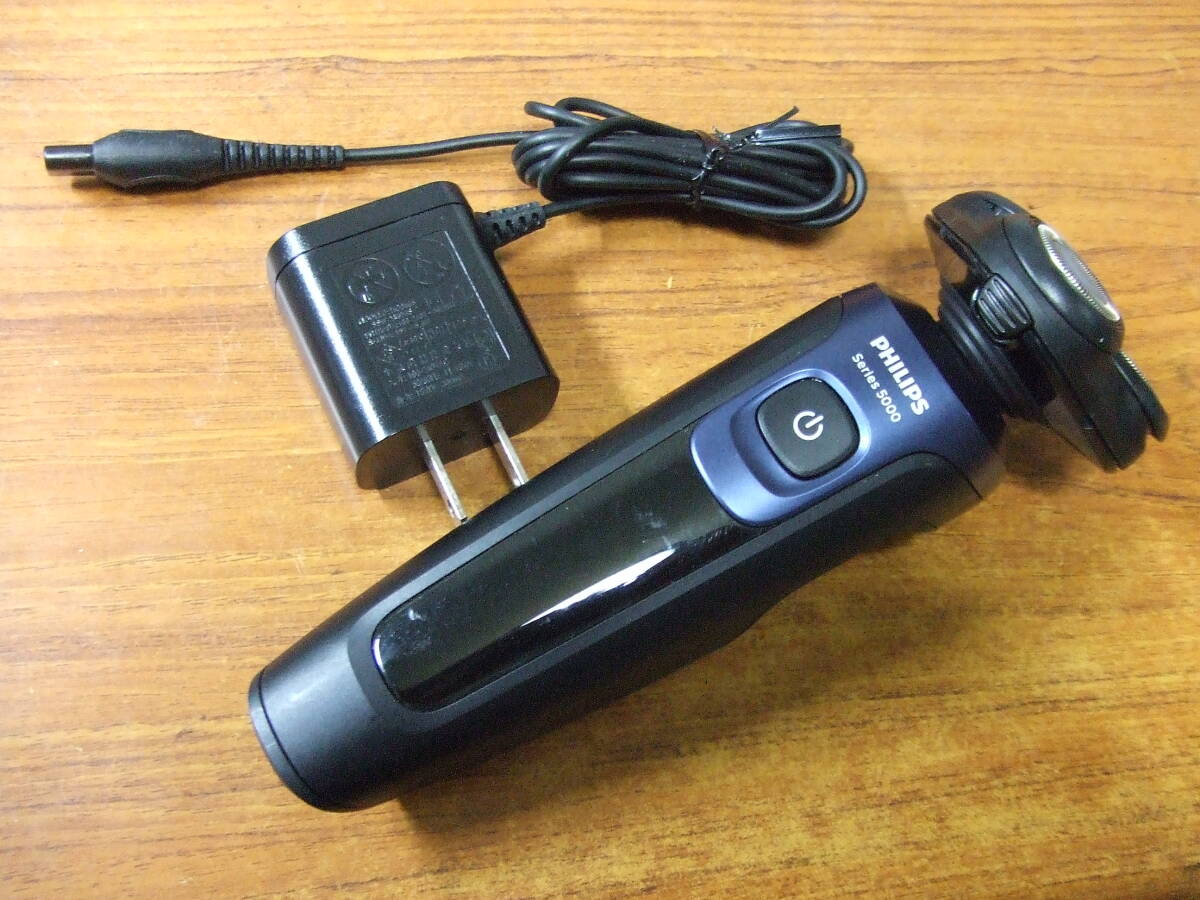 U959 フィリップス PHILIPS 電気シェーバー S5445 Series5000 2022年製 フィリップス 中古　本体