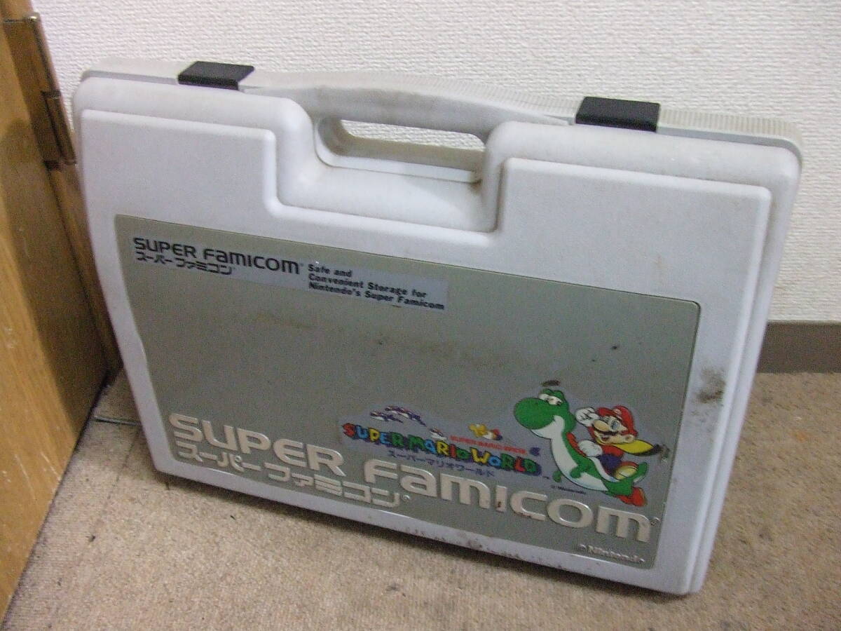 V35 スーパーファミコン用　収納ケース ボックス　スーパーマリオワールド柄 中古　ケースのみ