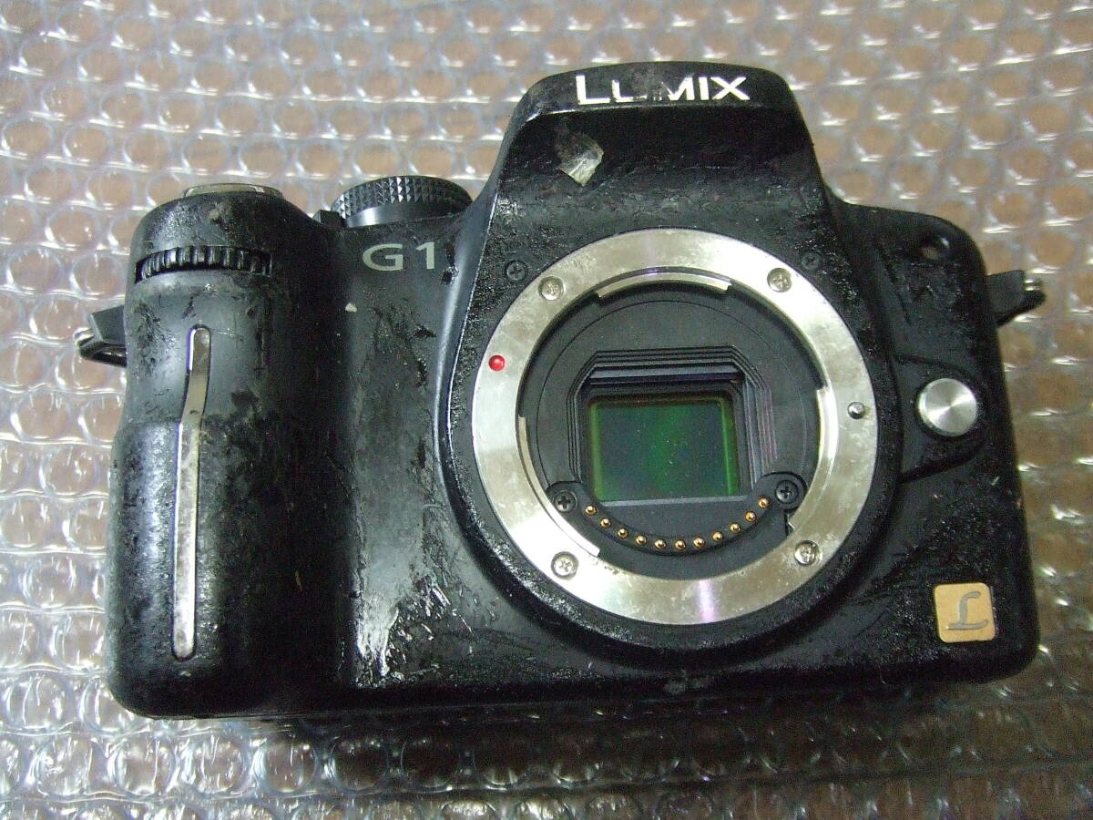  V65 Panasonic DMC-G1 ミラーレス一眼カメラ ボディ　中古　本体 未確認　ジャンク