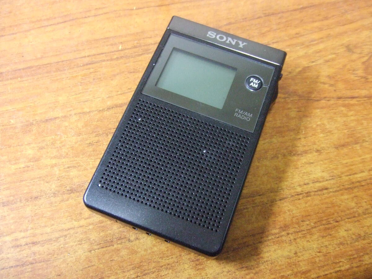 V71 SONY ソニー FMステレオ/AM PLLシンセサイザーラジオ SRF-R356　本体 中古動作品