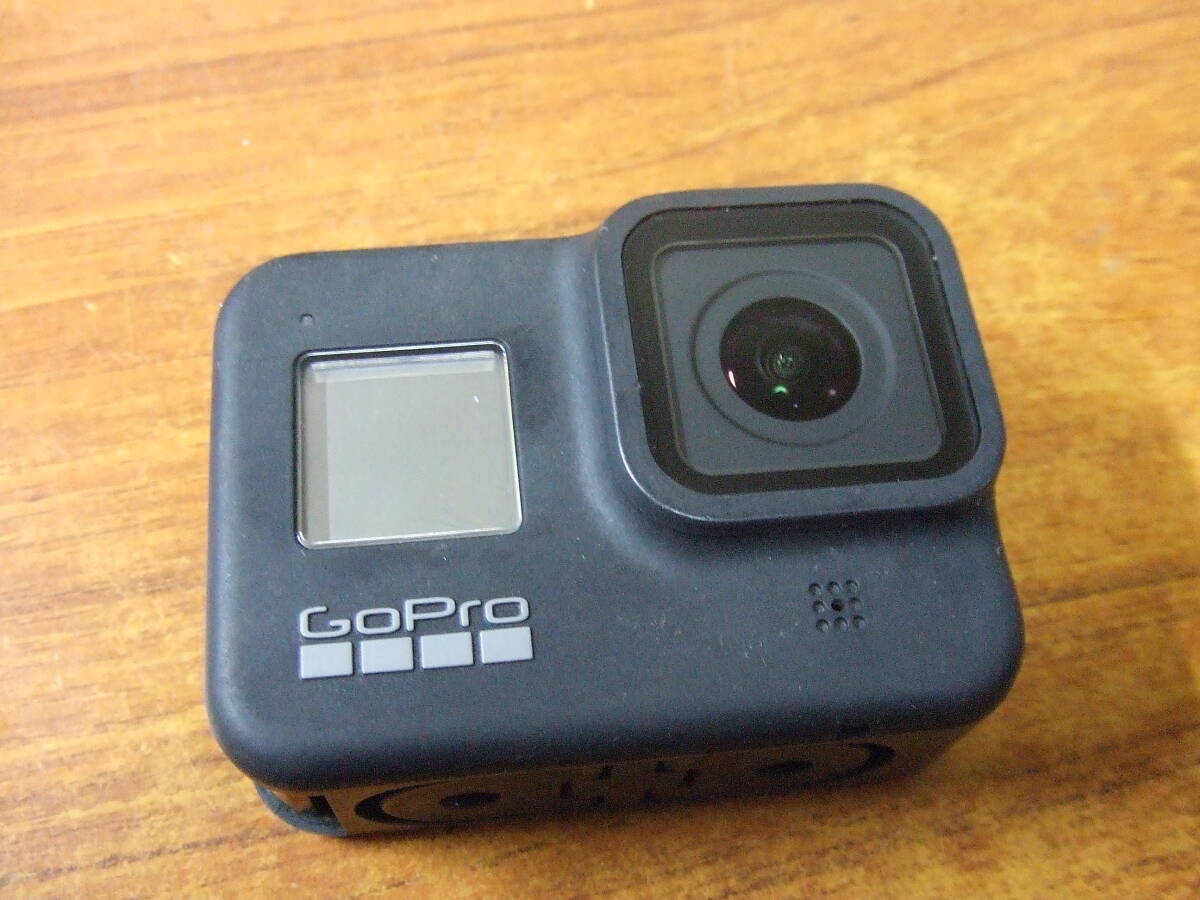 V72　GoPro HERO8 Black HERO 8 本体のみ 　中古　未確認　ジャンク