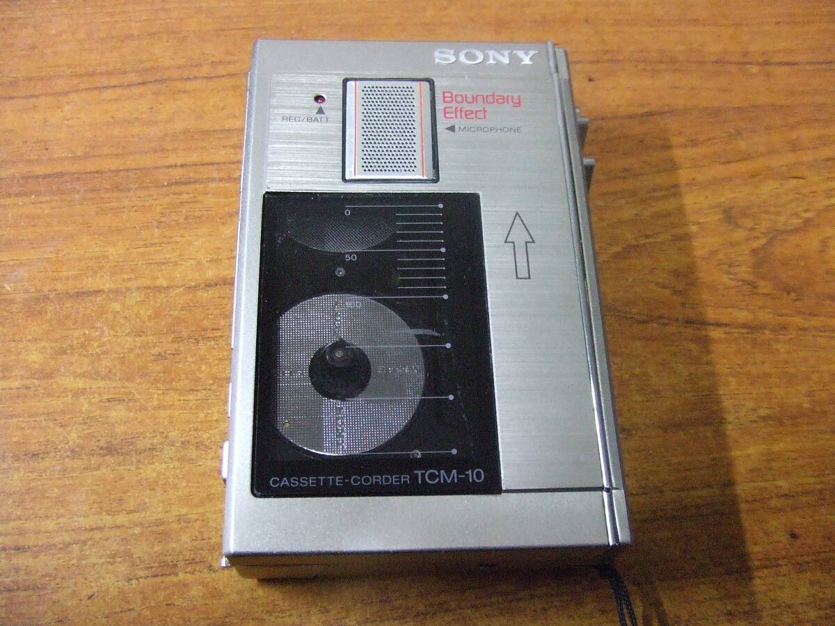 V105　SONY ソニー カセットコーダー TCM-10 中古　本体　未確認 ジャンク