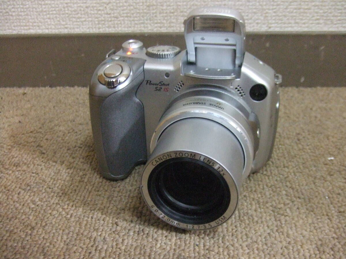 V106 　ジャンク Canon キヤノン PowerShot S2 IS PC1130 コンパクトデジタルカメラ パワーショット 乾電池駆動　中古　本体
