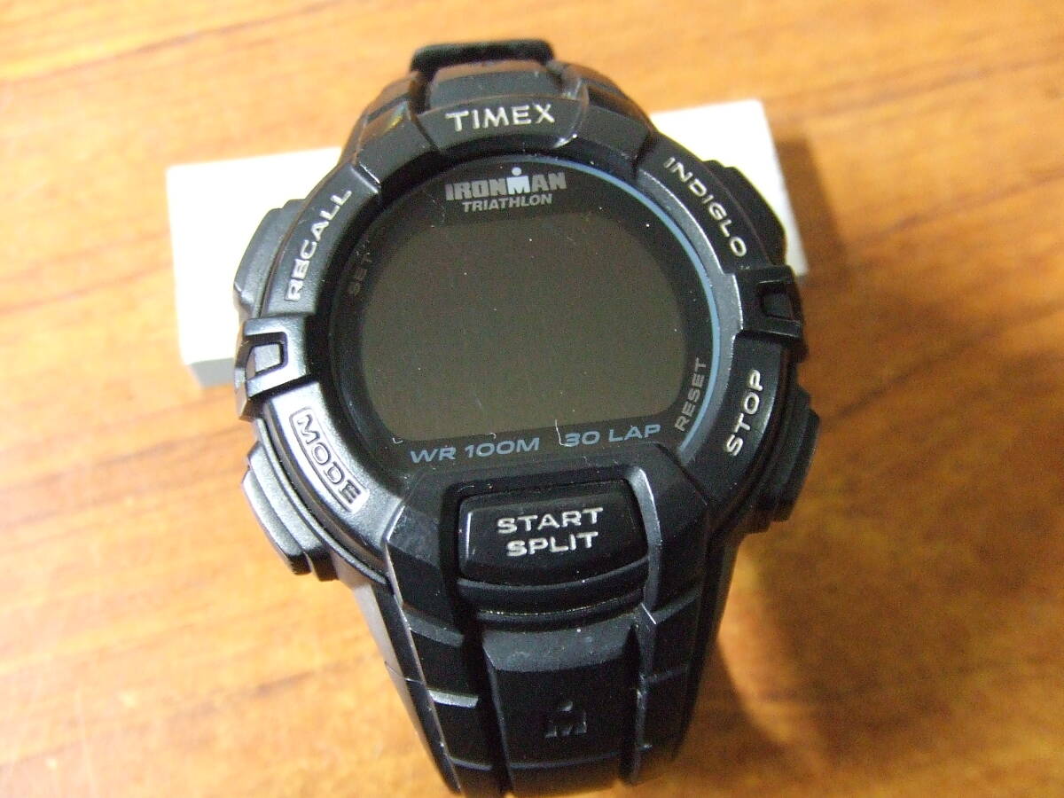 V230 タイメックス TIMEX IRONMAN TRIATHLON アイアンマン デジタル クオーツ メンズ 腕時計 　中古　未確認　ジャンク
