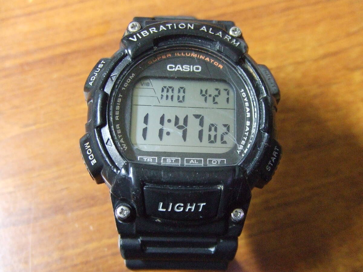 V238 CASIO カシオ W-736H デジタル　バイブレーション クォーツ　腕時計 中古　本体　現状品